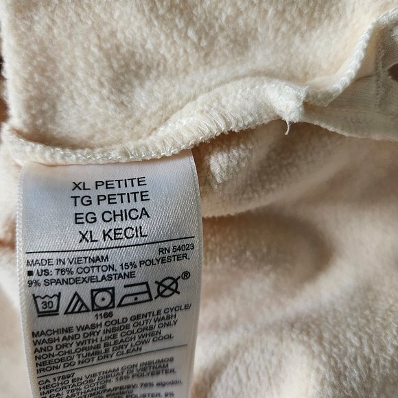 SOLD 🆕New Without Tags Cropped Hoodie - Picture 4 of 4